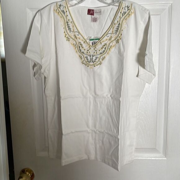 J M Collection V Neck Pullover Top NWT - Picture 3 of 4